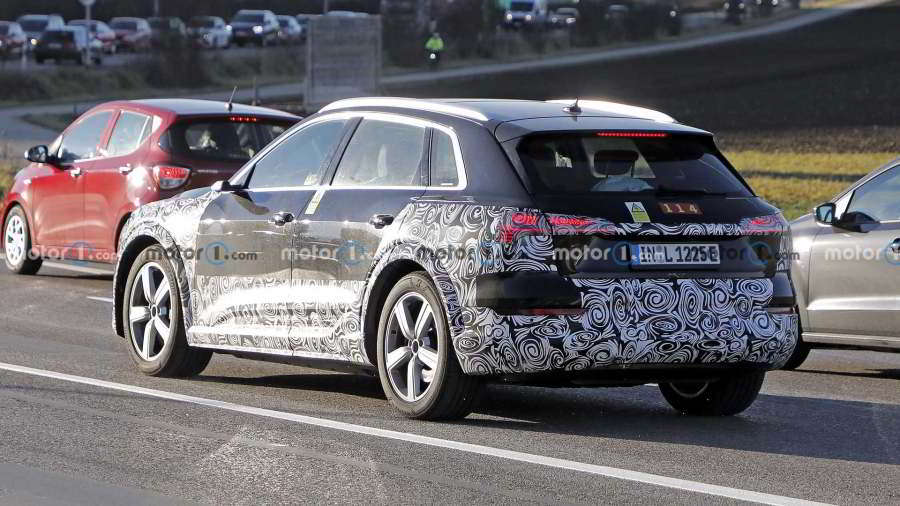 Шпионский снимой новой рестайлинговой Audi