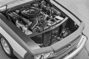 Расположения двигателля на Mercedes-Benz ESF 13