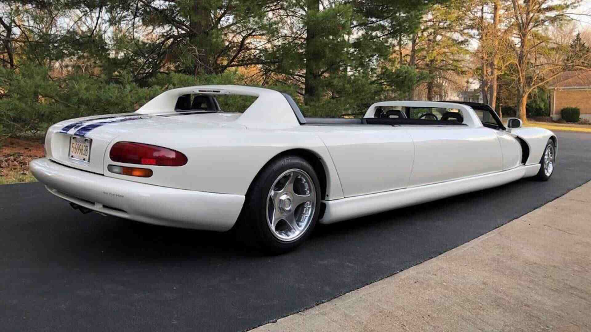 dodge-viper-limo-for-s 