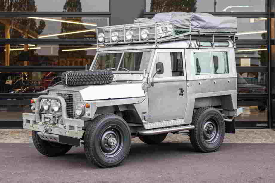 Land Rover Lightweight 88 Adventure